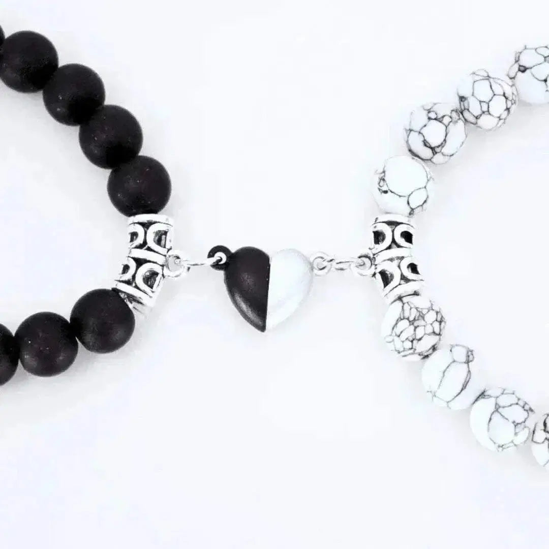 Gaia™ | Liefdesband -  Howlite & Onyx